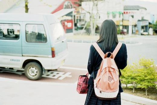 艺术学院运动会口号 小班运动会简短小口号(40句)