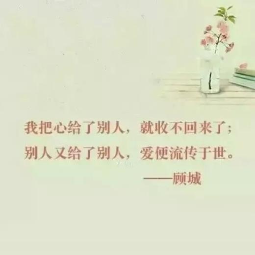 我好累只想静静的说说 只想安静的待会的说说[24句]